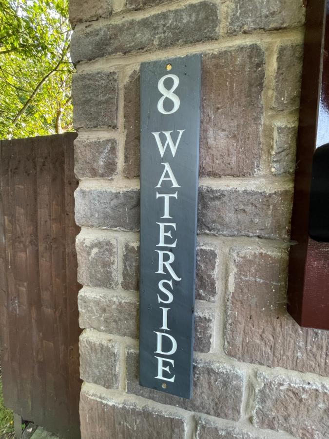 Riverside 2 Bedroom Townhouse With Car Charger Abergavenny Exterior foto